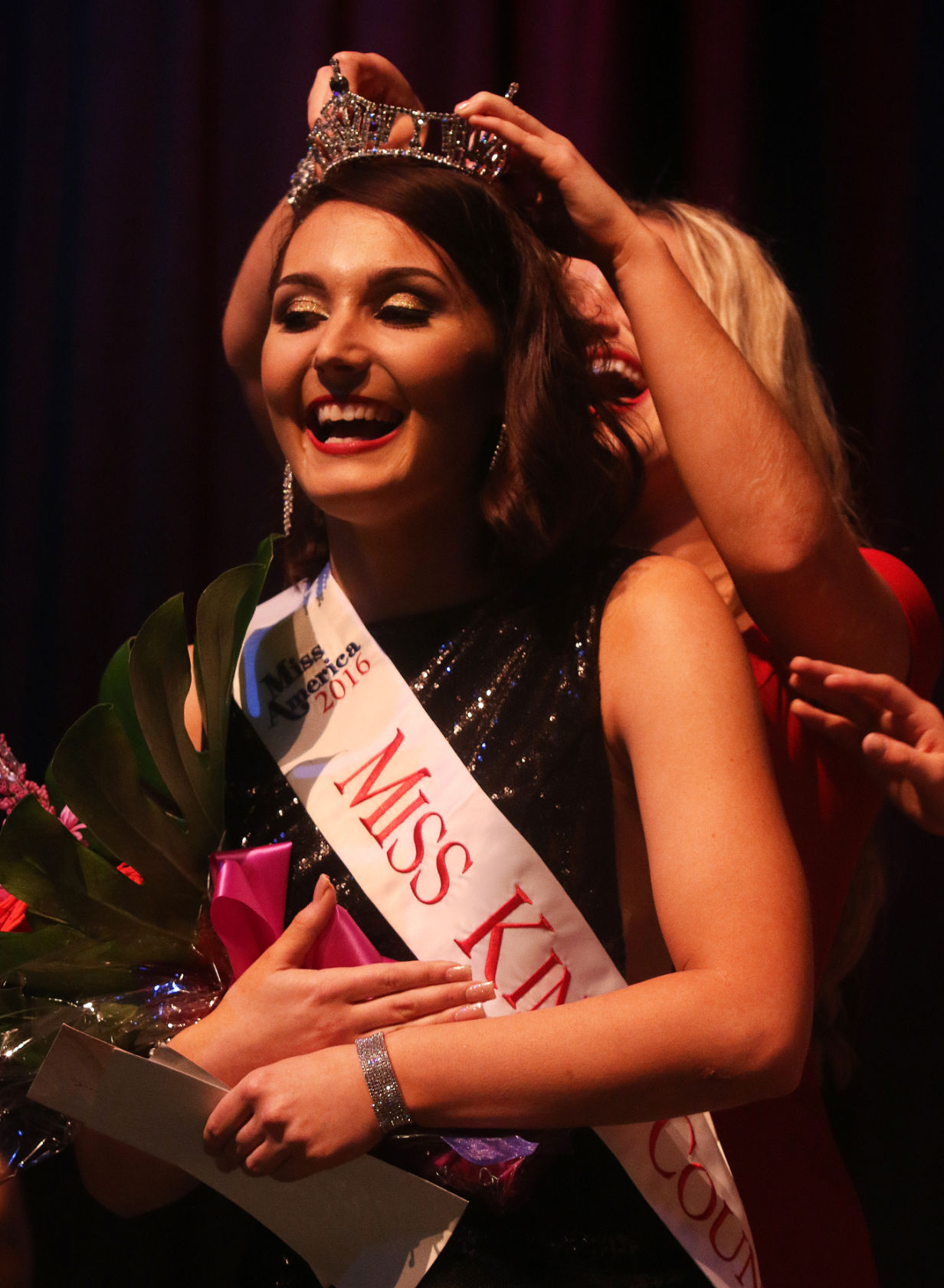 Miss Kings County scholarship program 2016